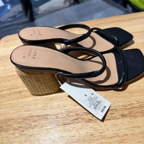 A New Day Black Heeled Sandals - Size 9 - Never Worn - Picture 3 of 3